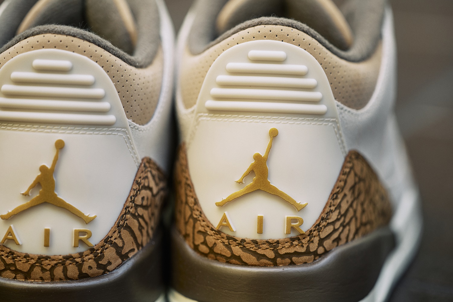 AIR JORDAN 3 