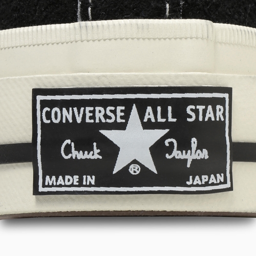 HEEL LABEL