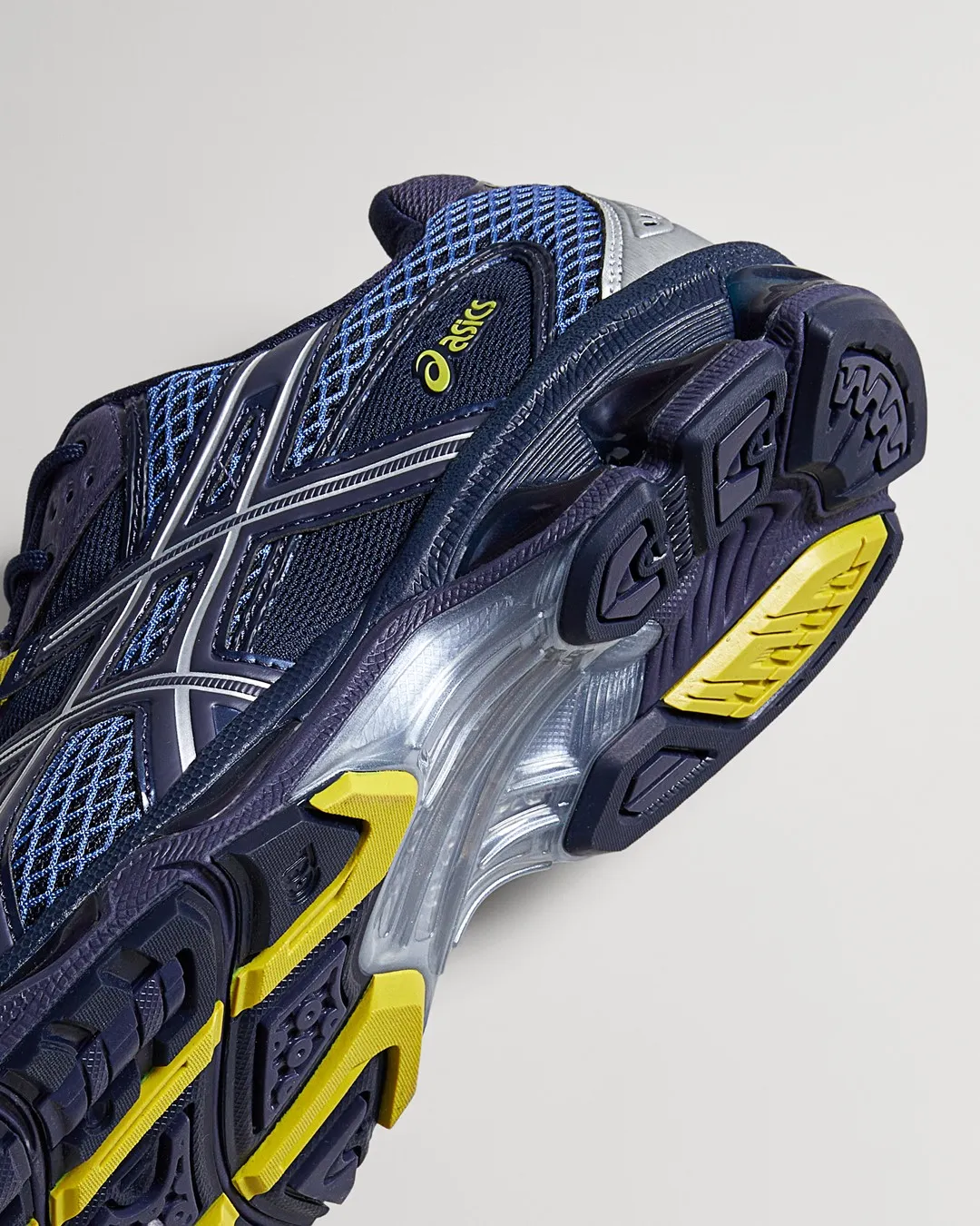 asics NIMBUS