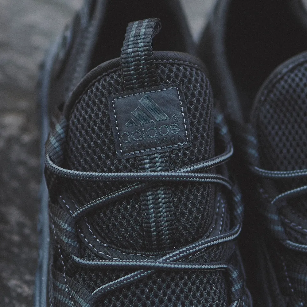 adidas アクアシューズ