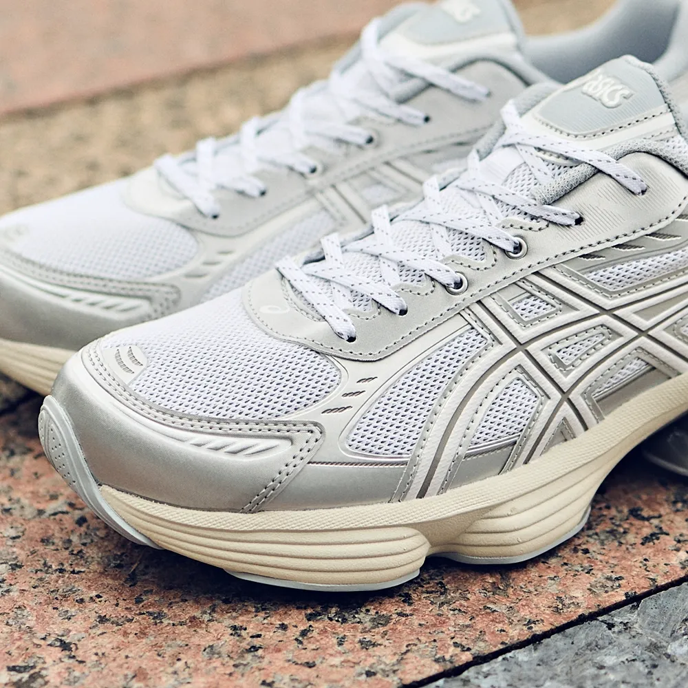 asics GEL-KINETIC