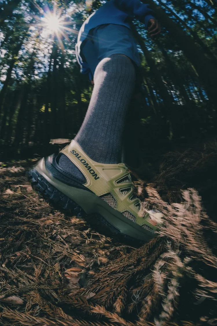 SALOMON サンダルスニーカー