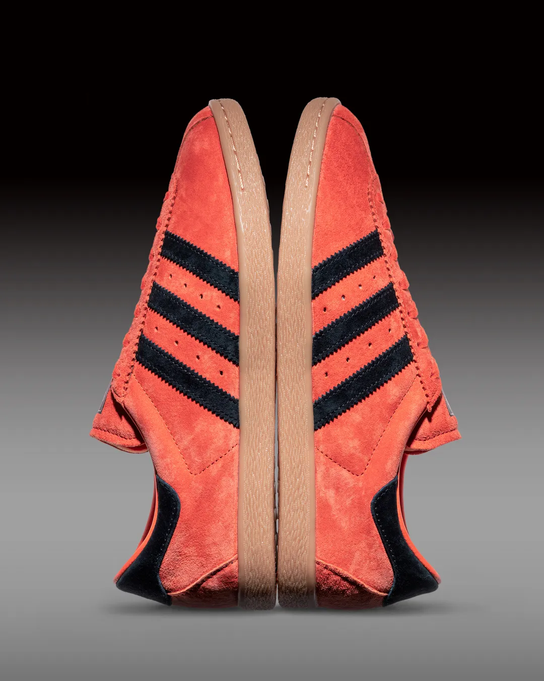 adidas アイランドシリーズ