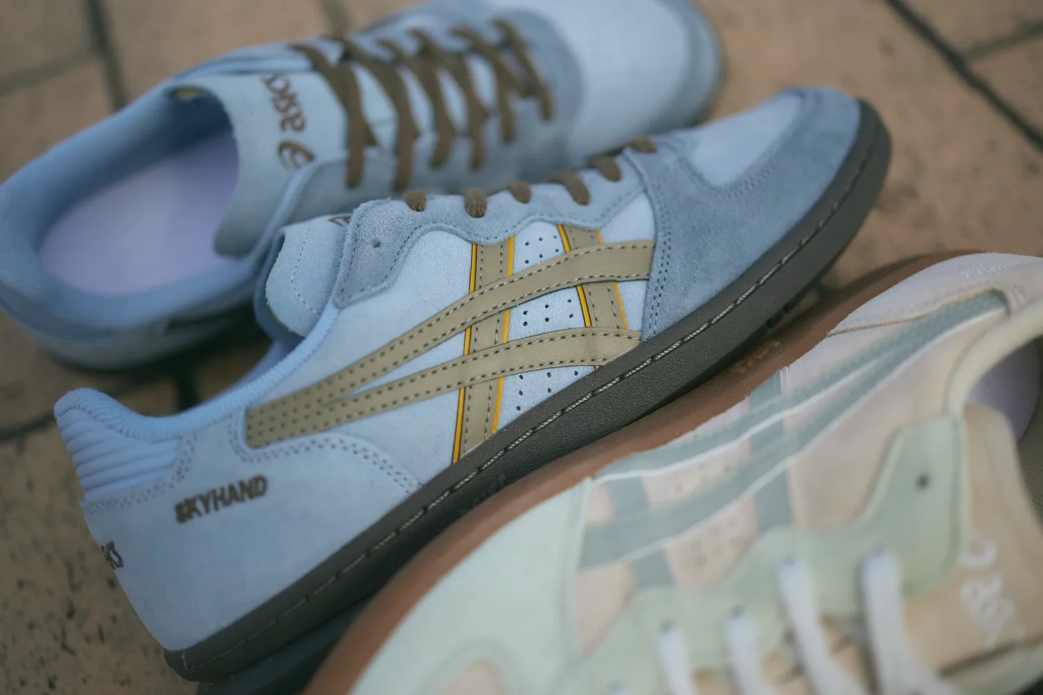 asics SKYHAND