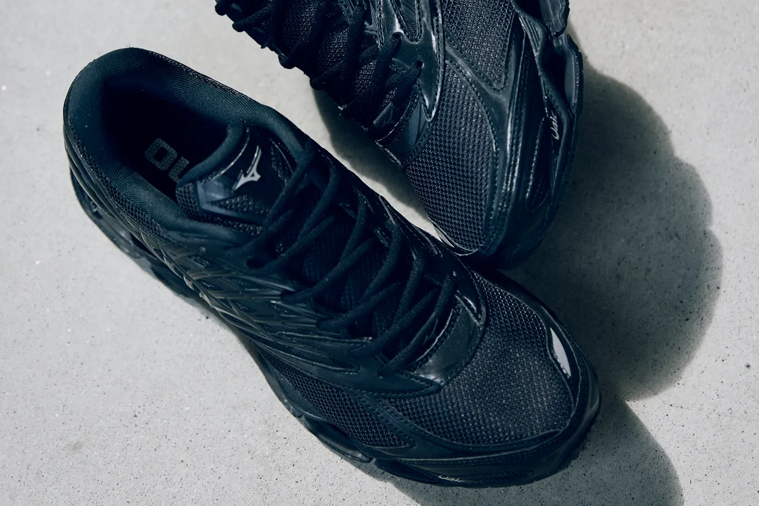 MIZUNO