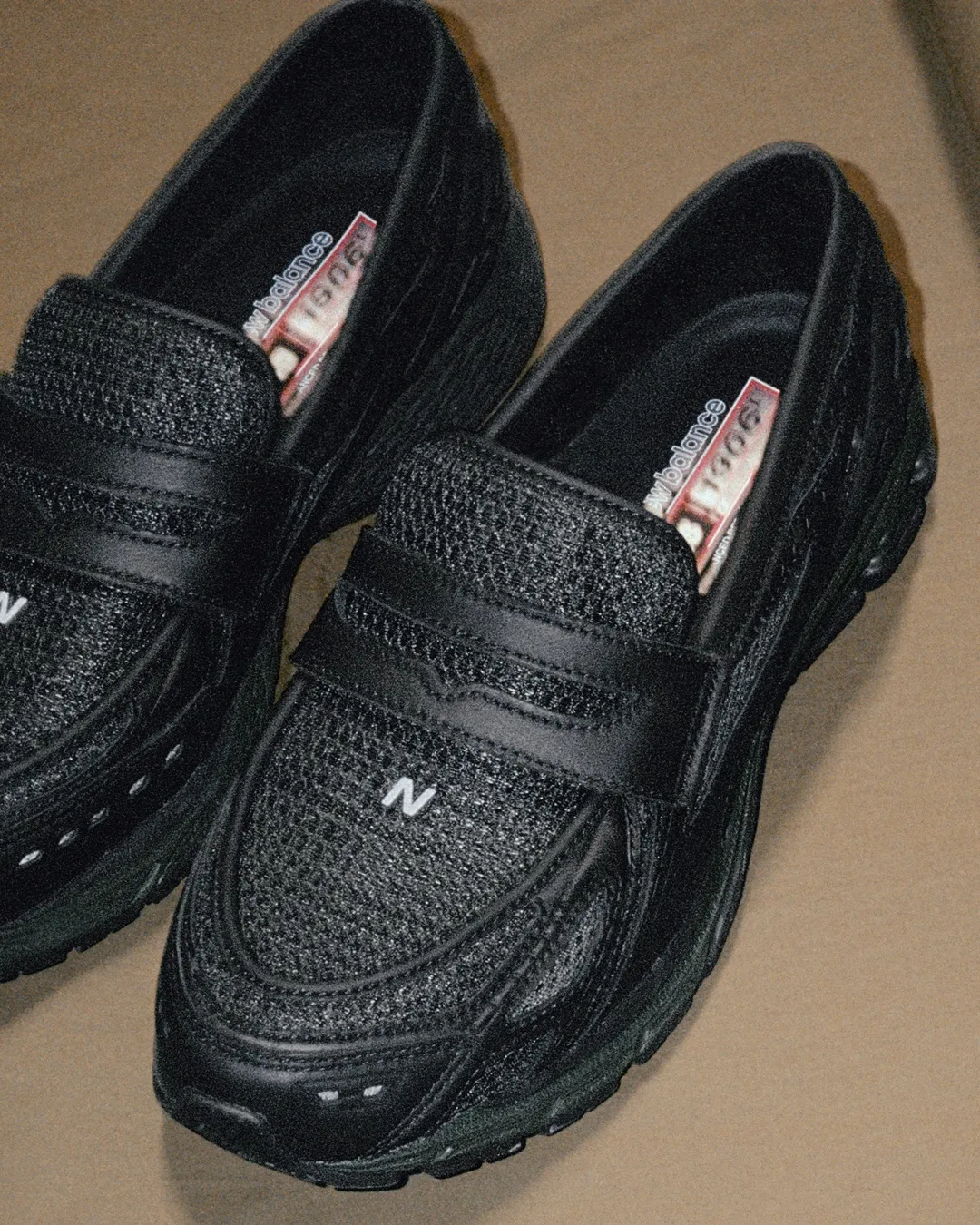 new balance ローファー