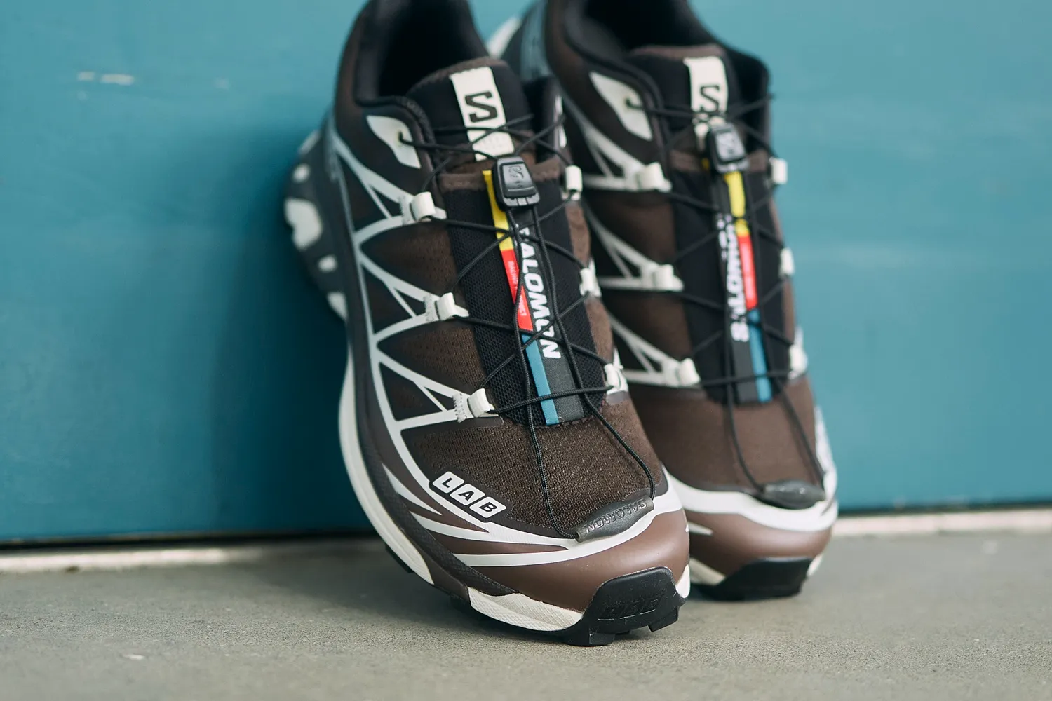スニーカー SALOMON