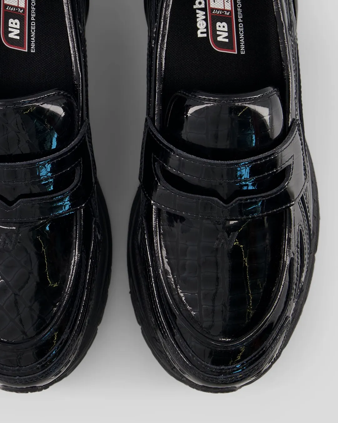 ニューバランス 1906L ローファー