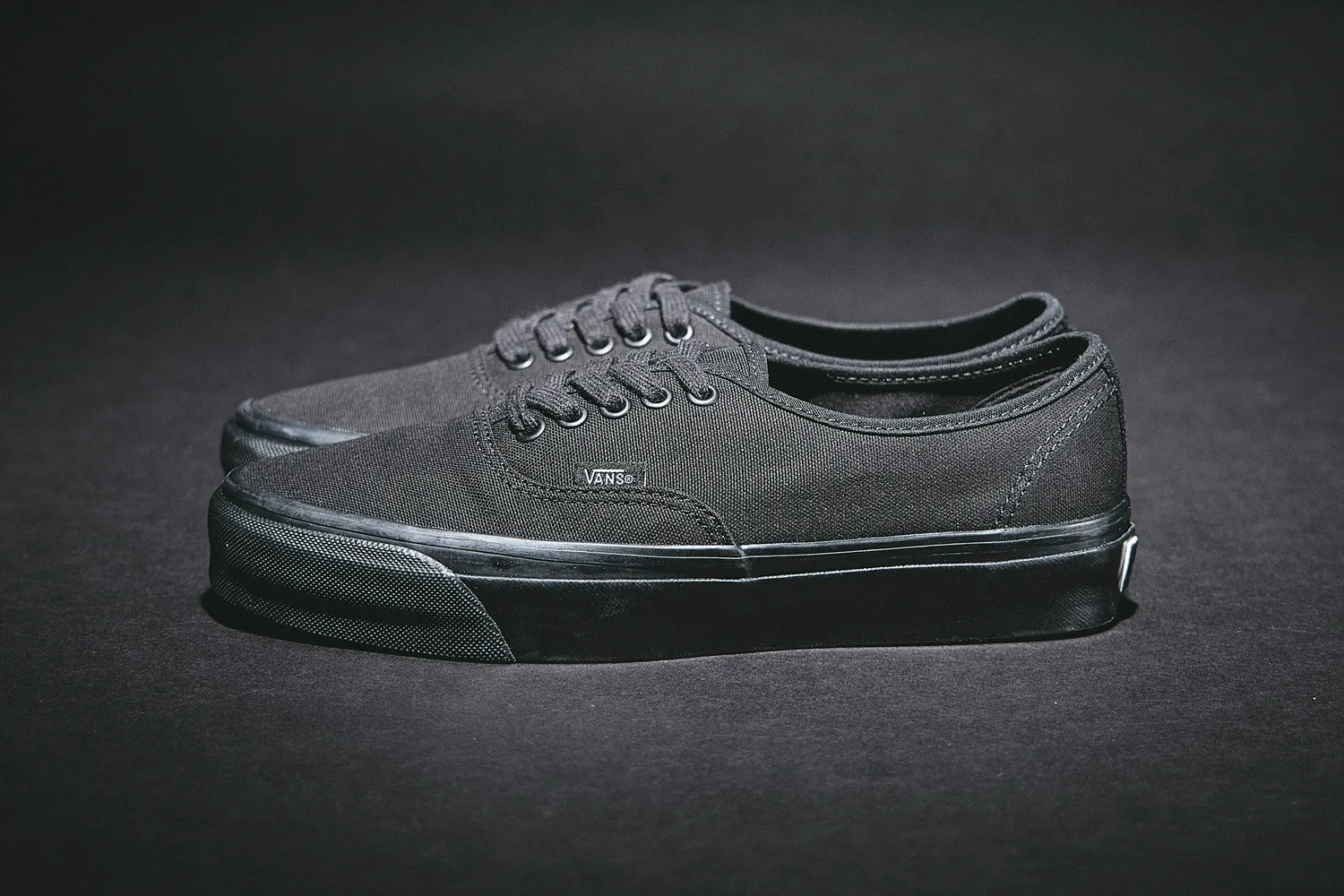 PREMIUM AUTHENTIC 44