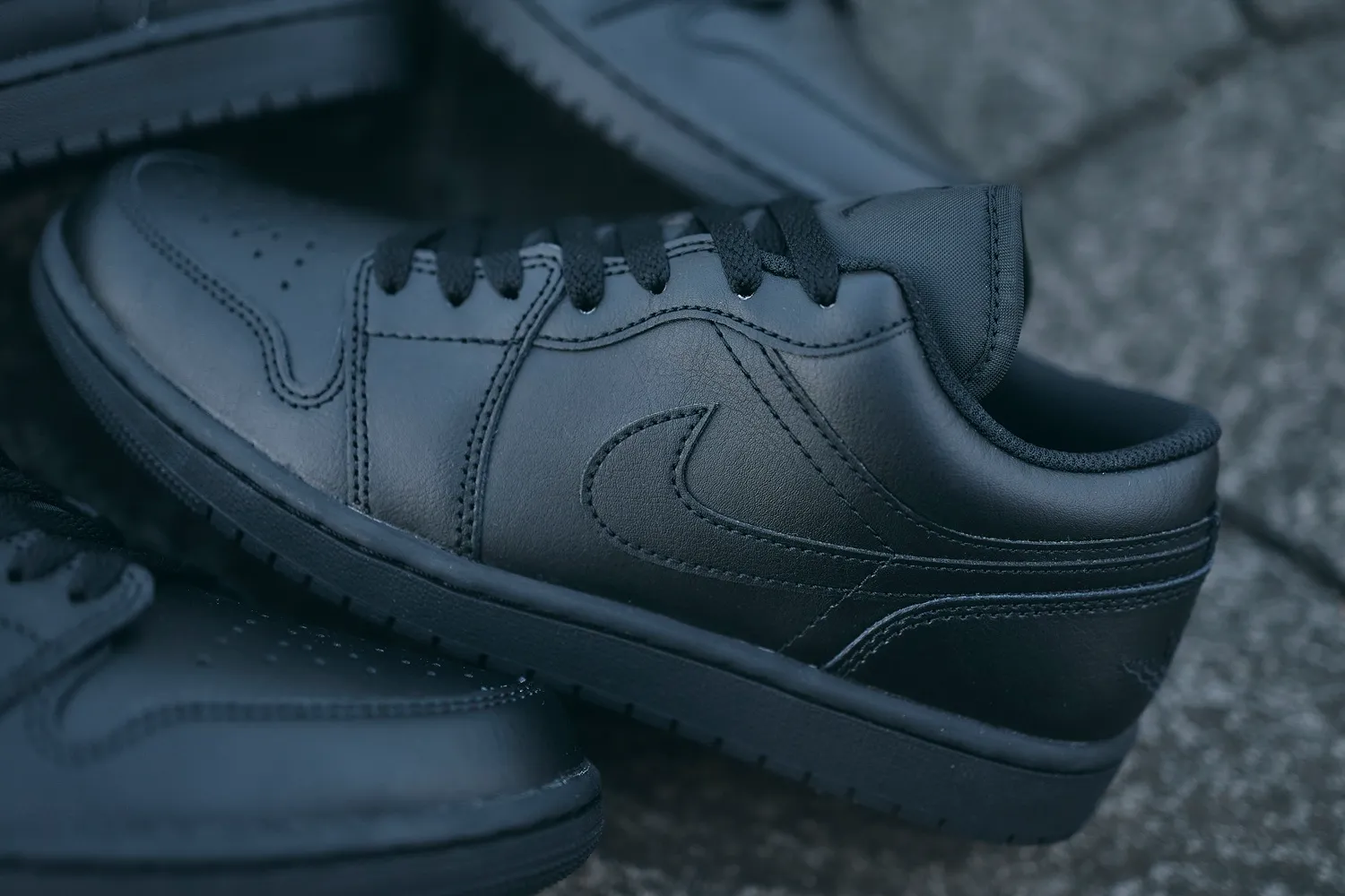 エア ジョーダン 1 LOW