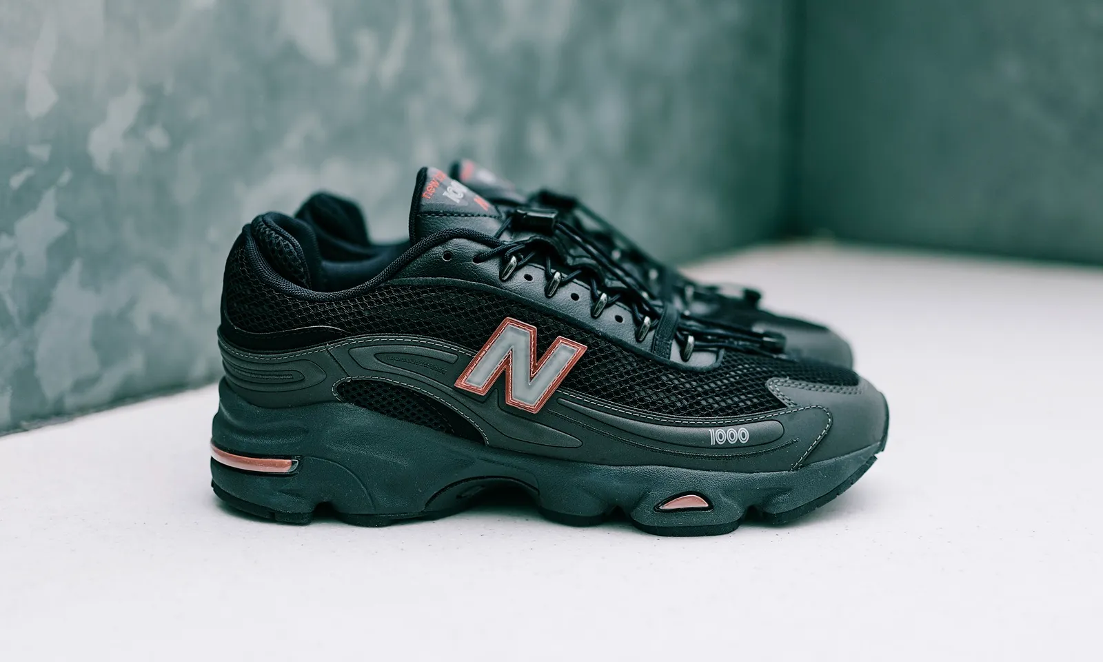 ニューバランス