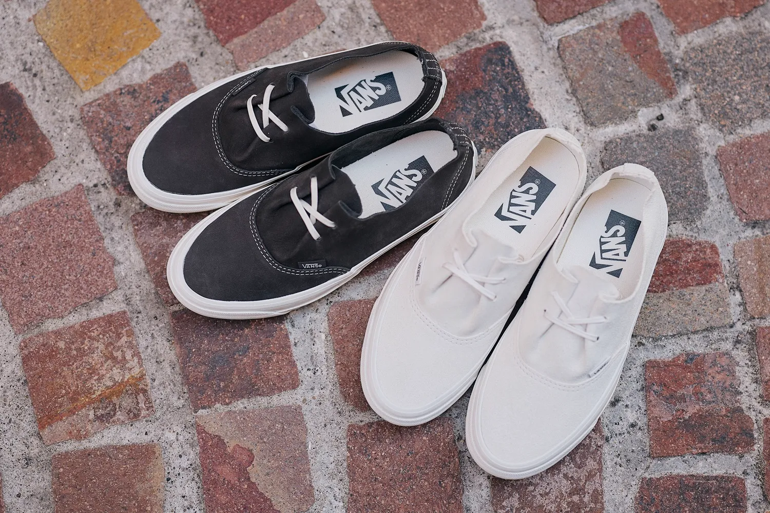 プレミアム オーセンティック イーズ