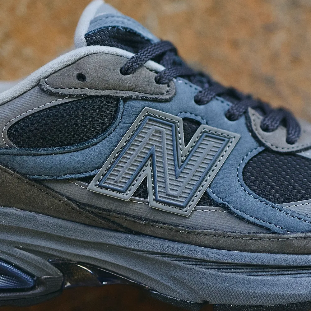 ニューバランス ABZORB 2010