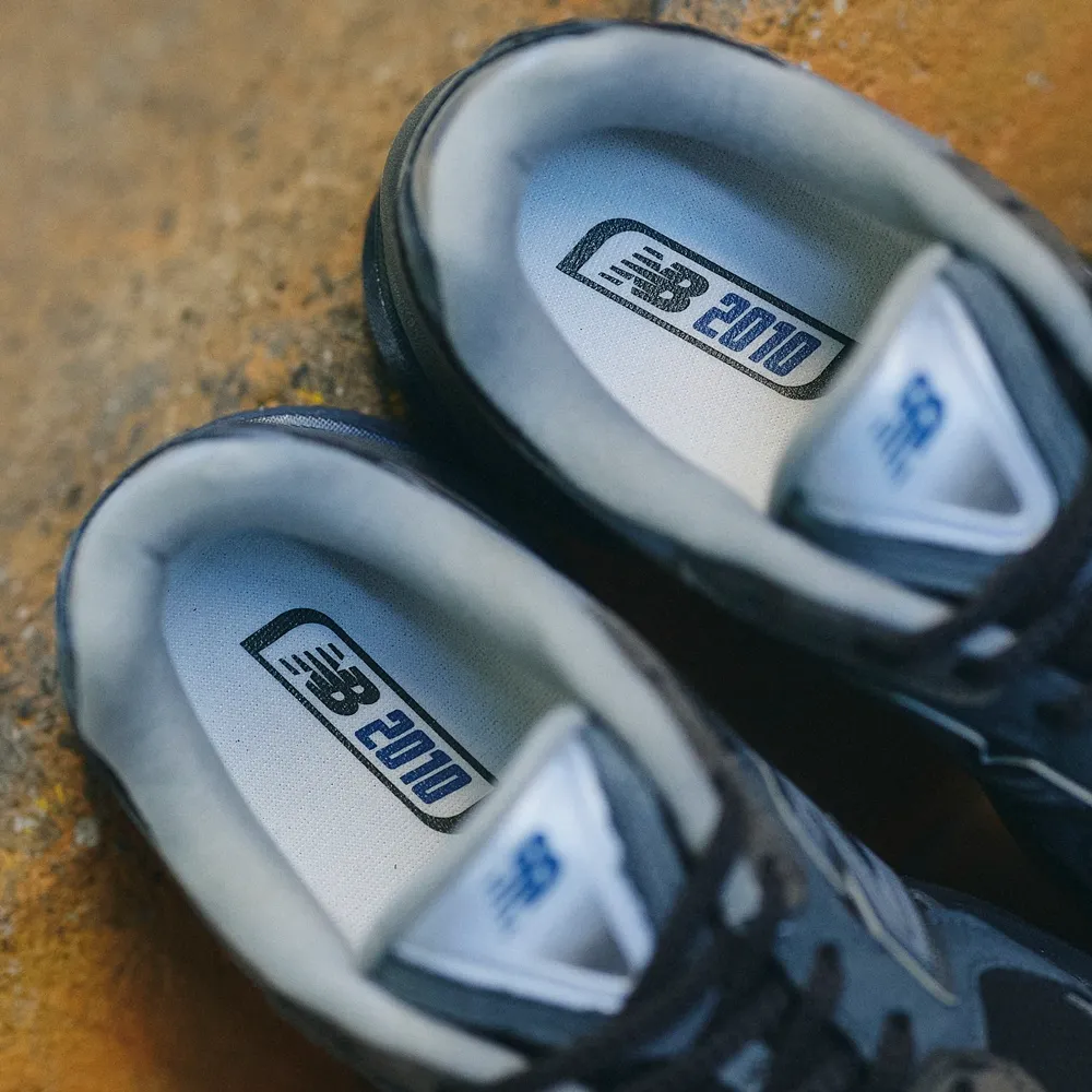 new balance ABZORB 2010