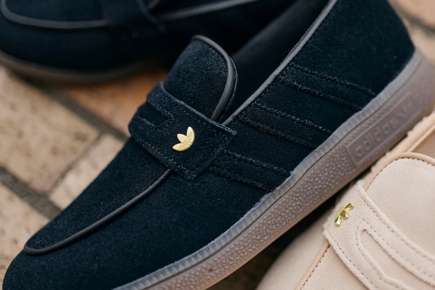 アディダス ローファー