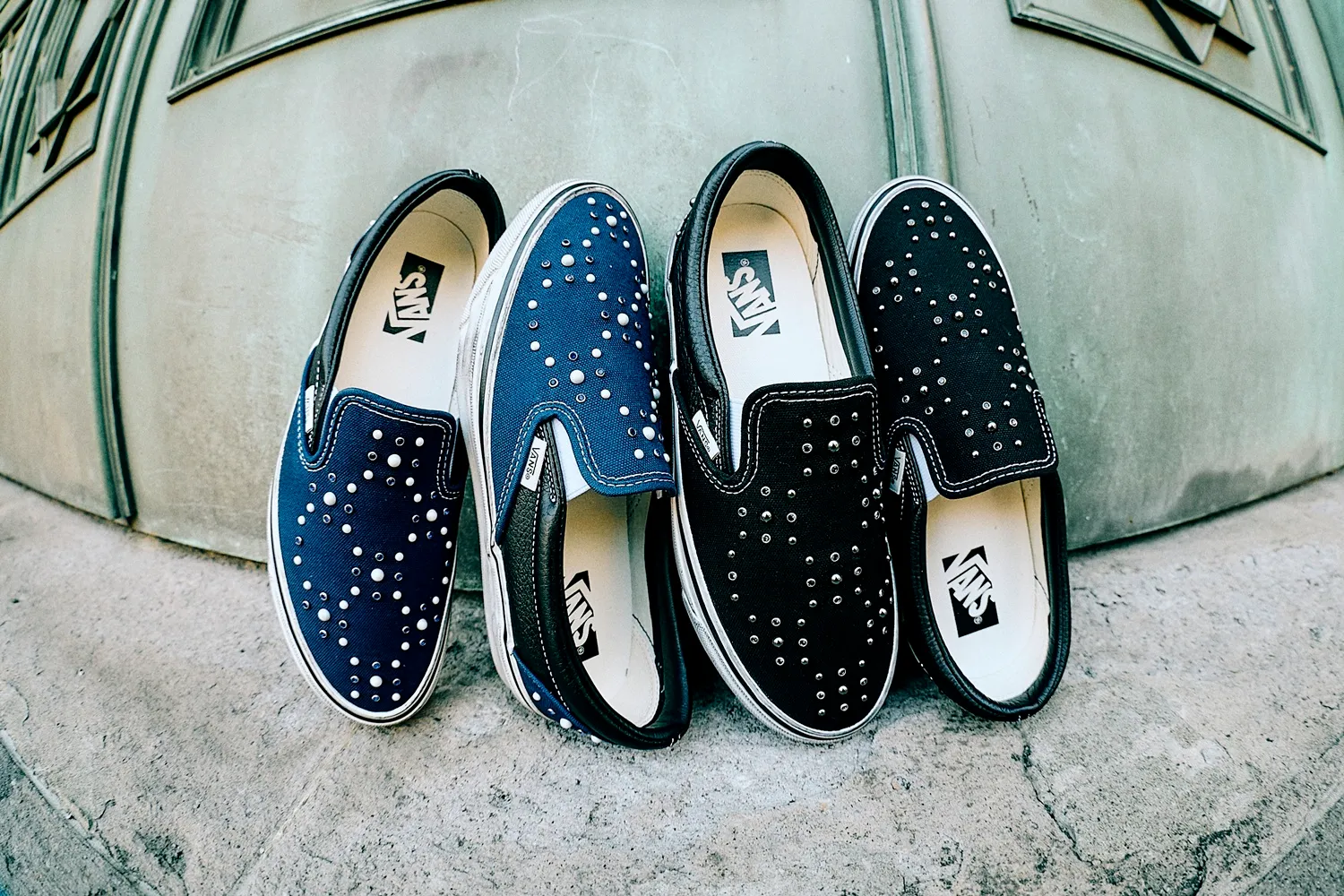 PREMIUM CLASSIC SLIP-ON 98