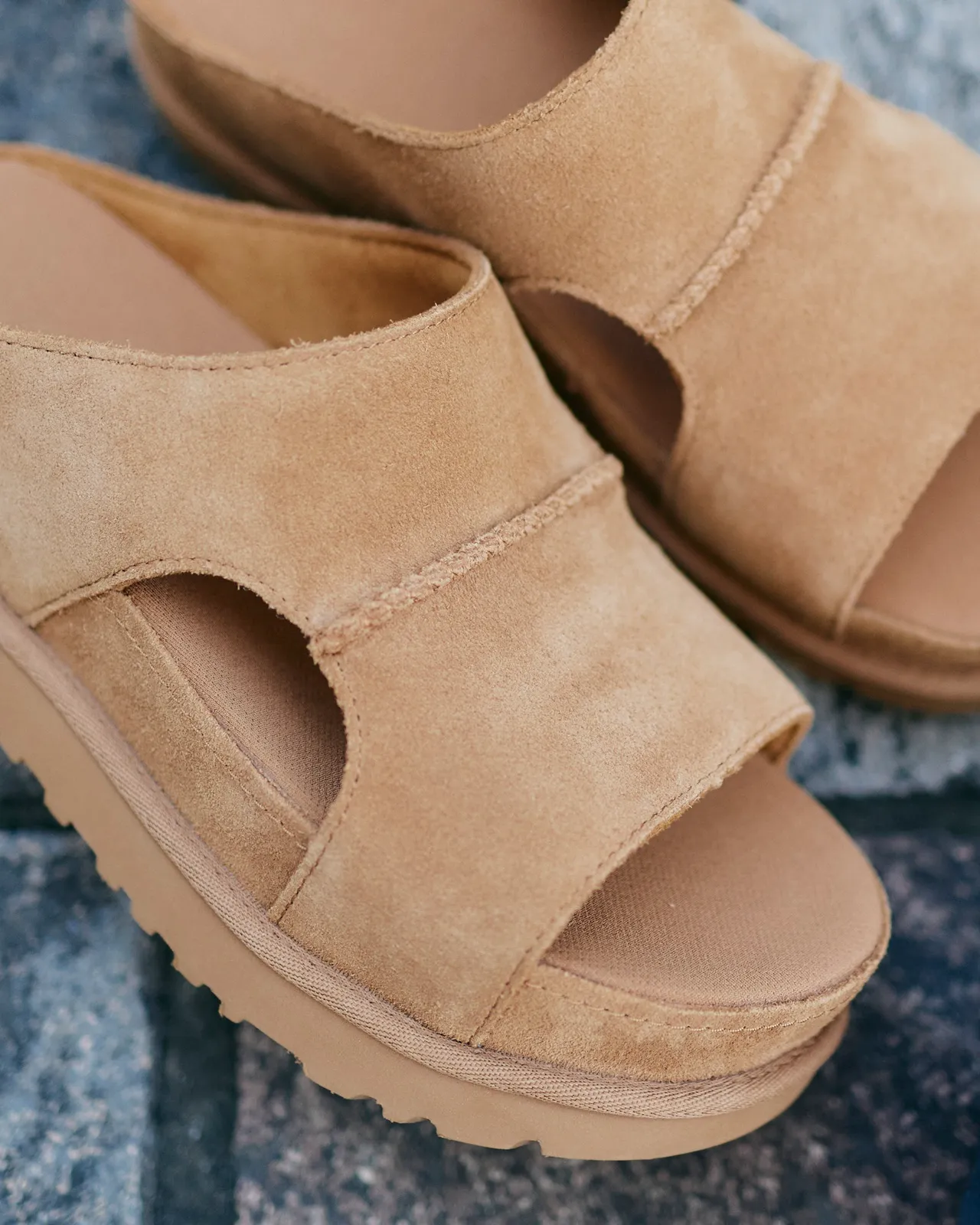 W GOLDENSTAR HI CUTOUT SLIDE