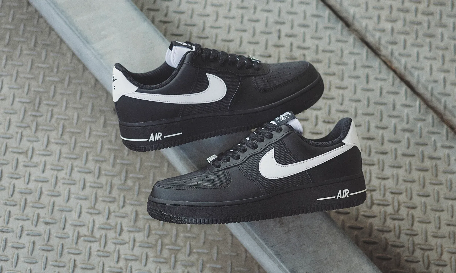 AIR FORCE