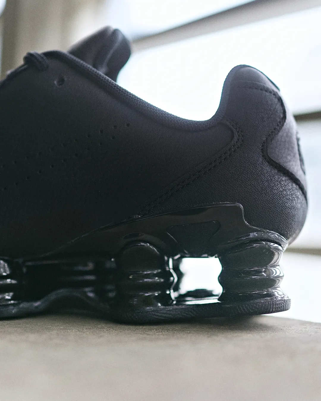 NIKE SHOX TL SE TRIPLE BLACK