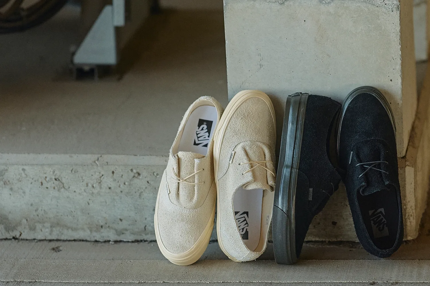 PREMIUM AUTHENTIC EASE