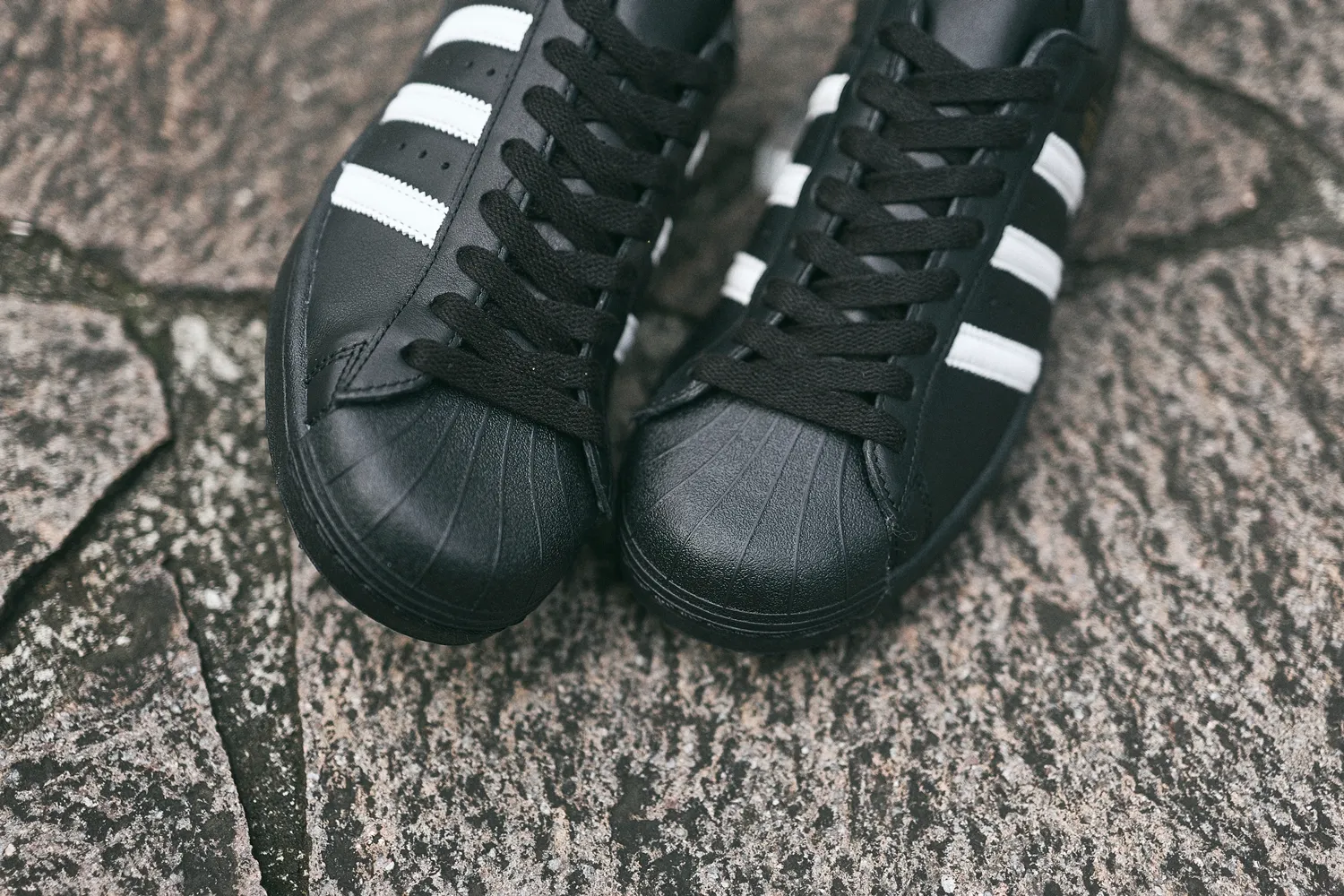 スーパースター adidas