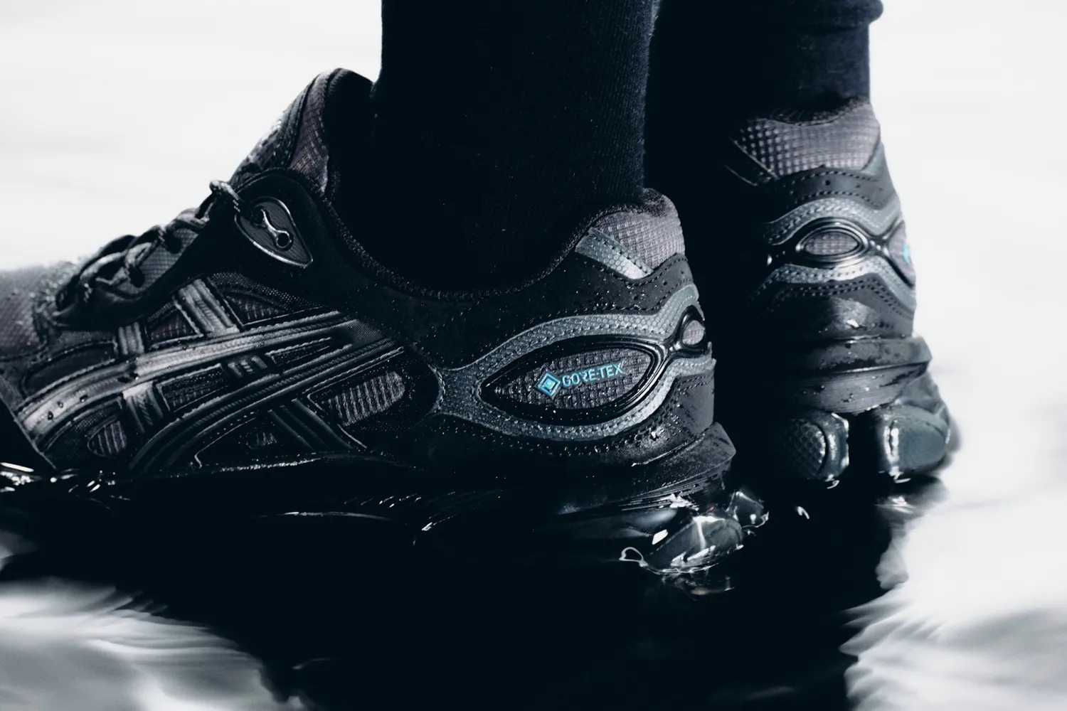 asics GORE-TEX