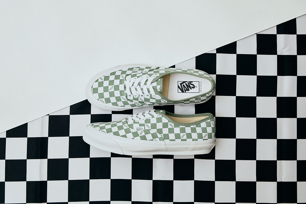 VAULT BY VANS  CHECKERBOARD