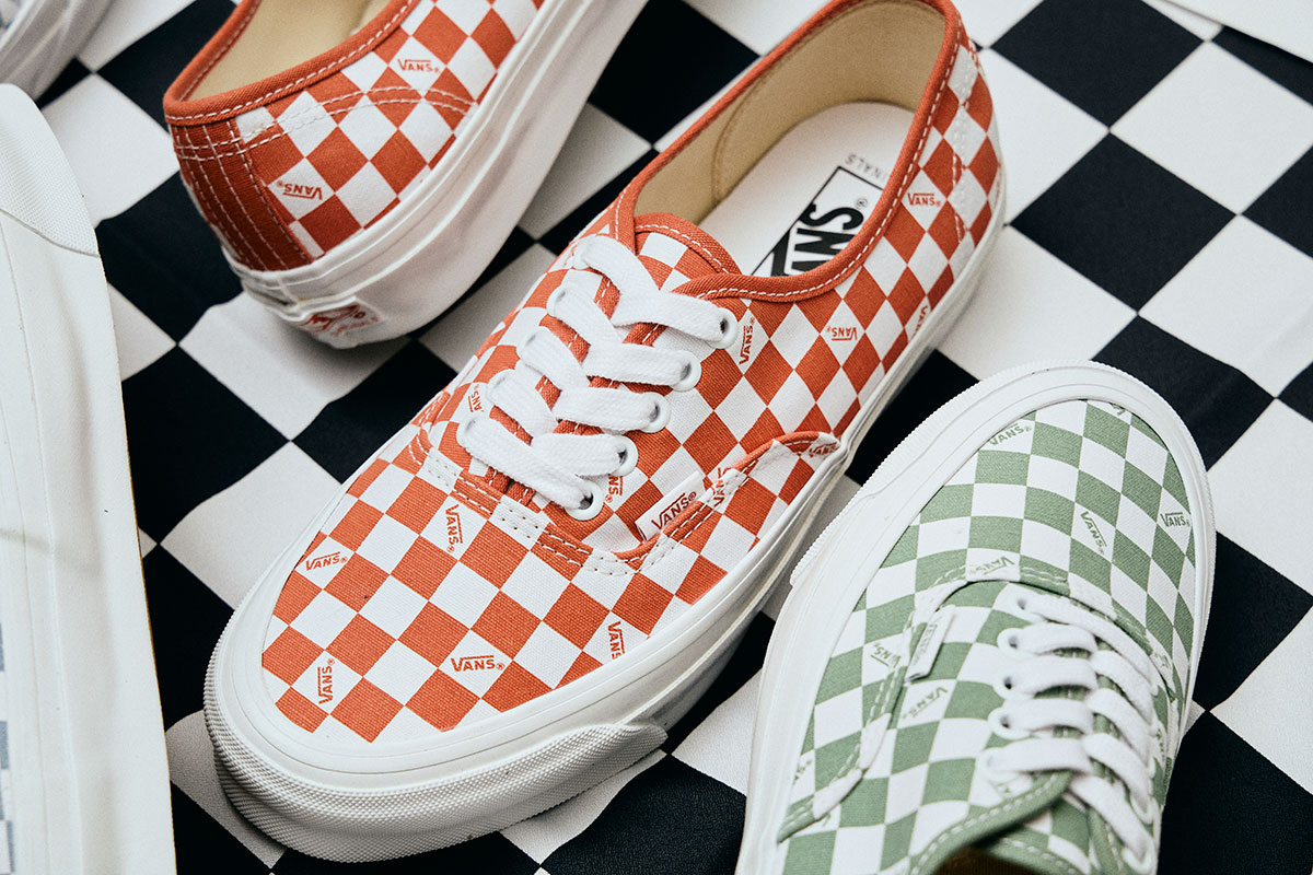 VAULT BY VANS  CHECKERBOARD