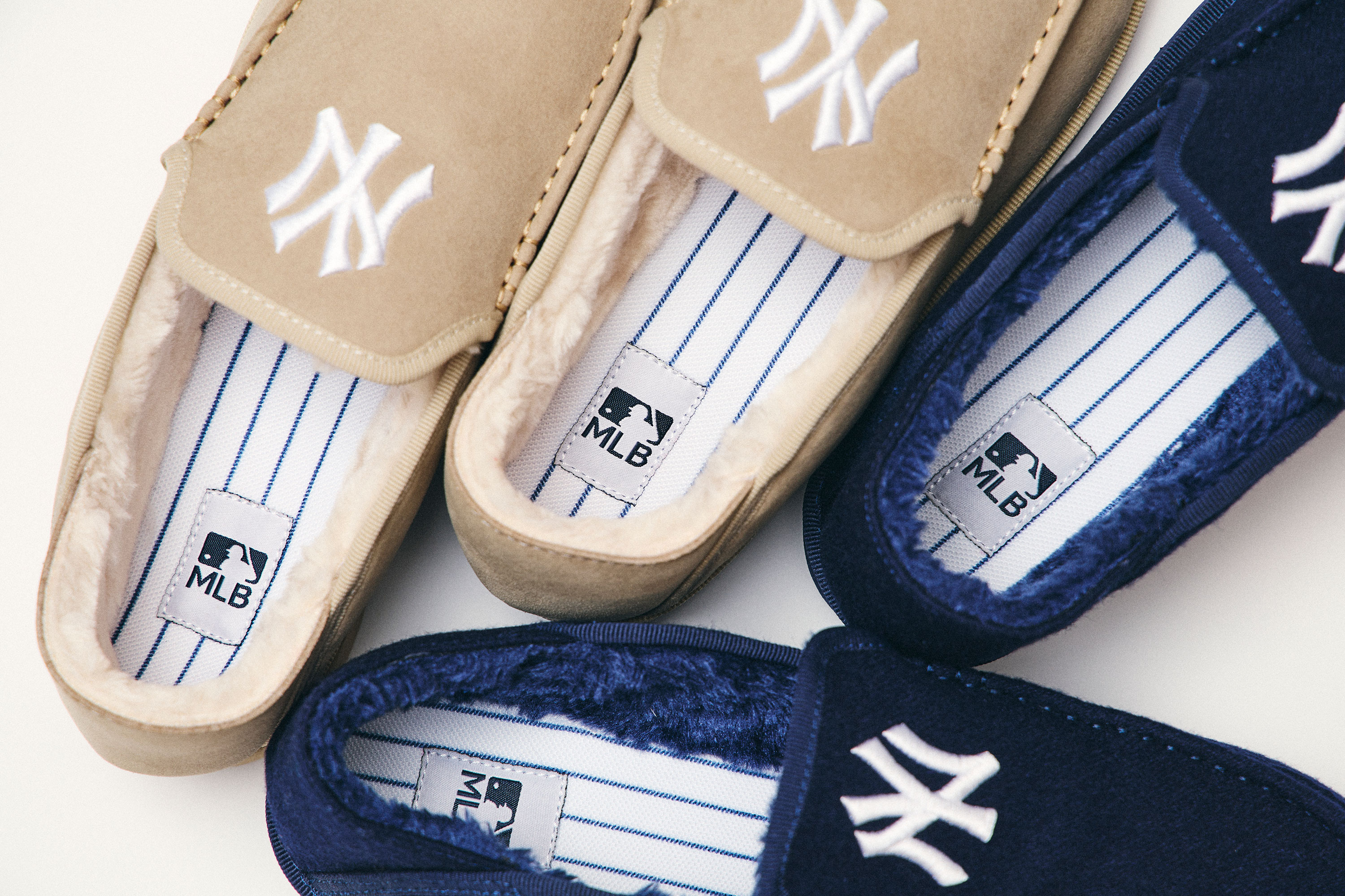 MLB SLIP-ON