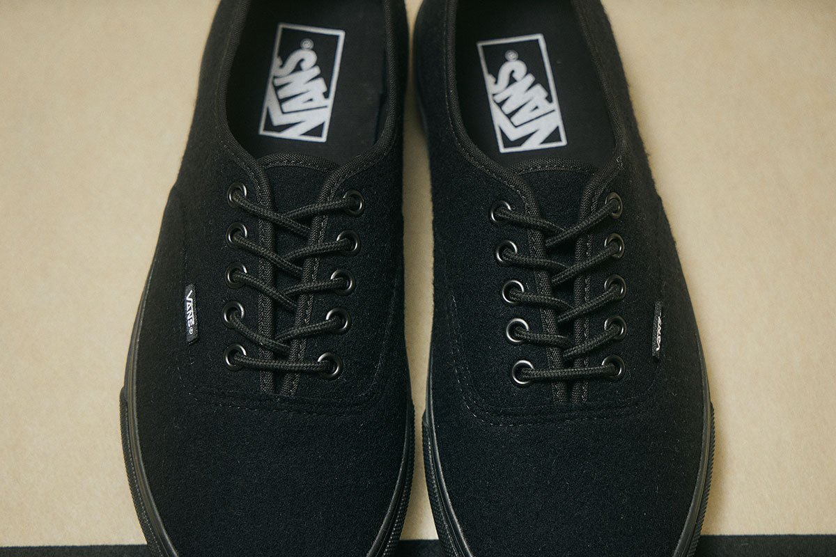 VANS AUTHENTIC FELT