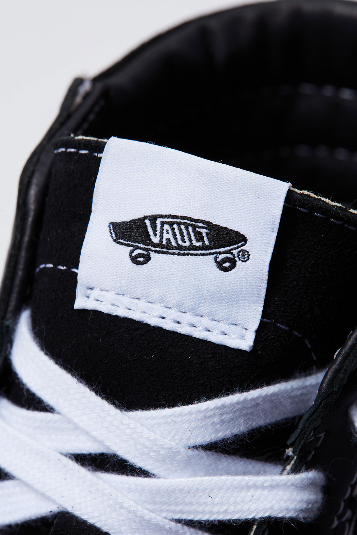 VAULT BY VANS MASTERMIND