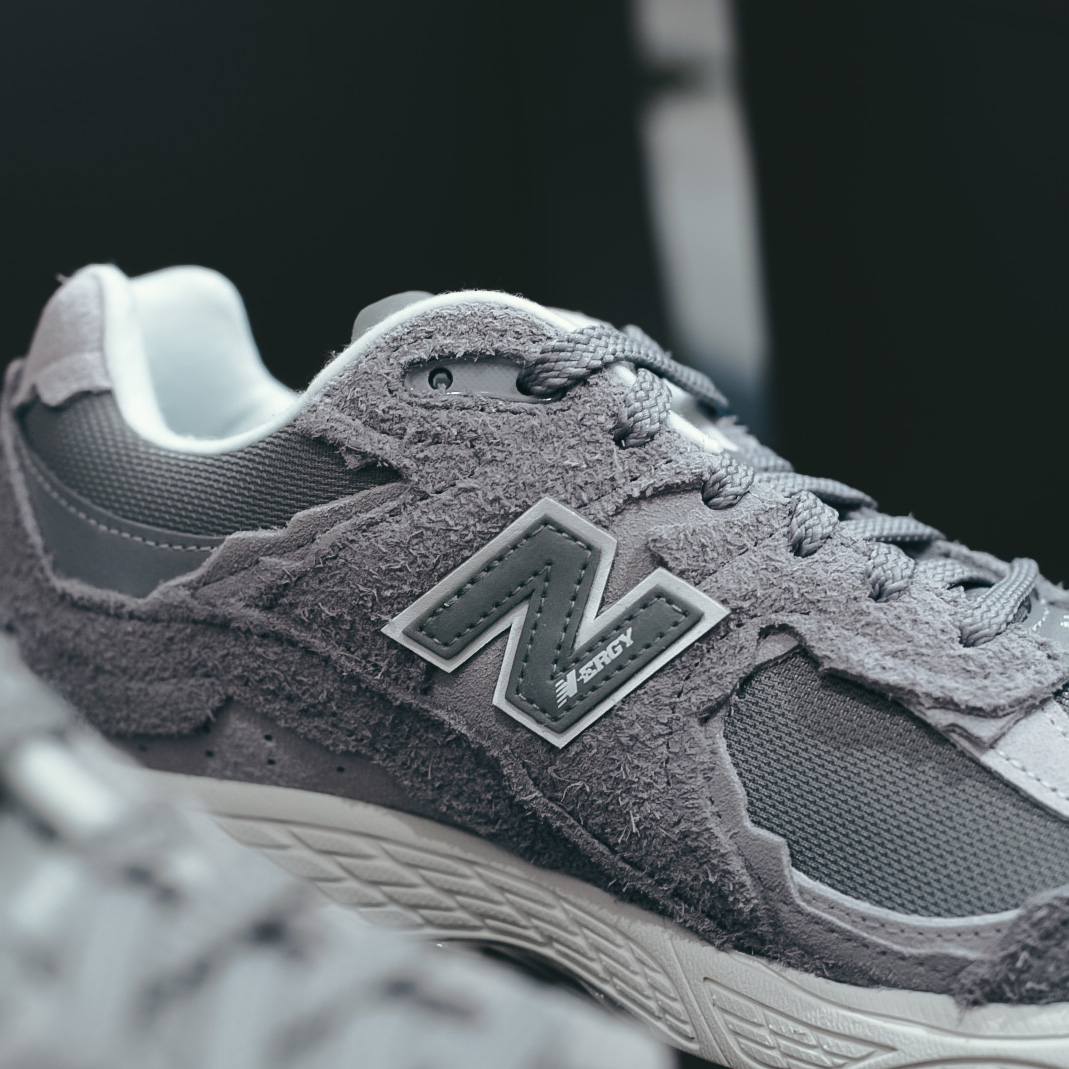 ニューバランス　スニーカー　NewBalance M2002RDM 26.5cm