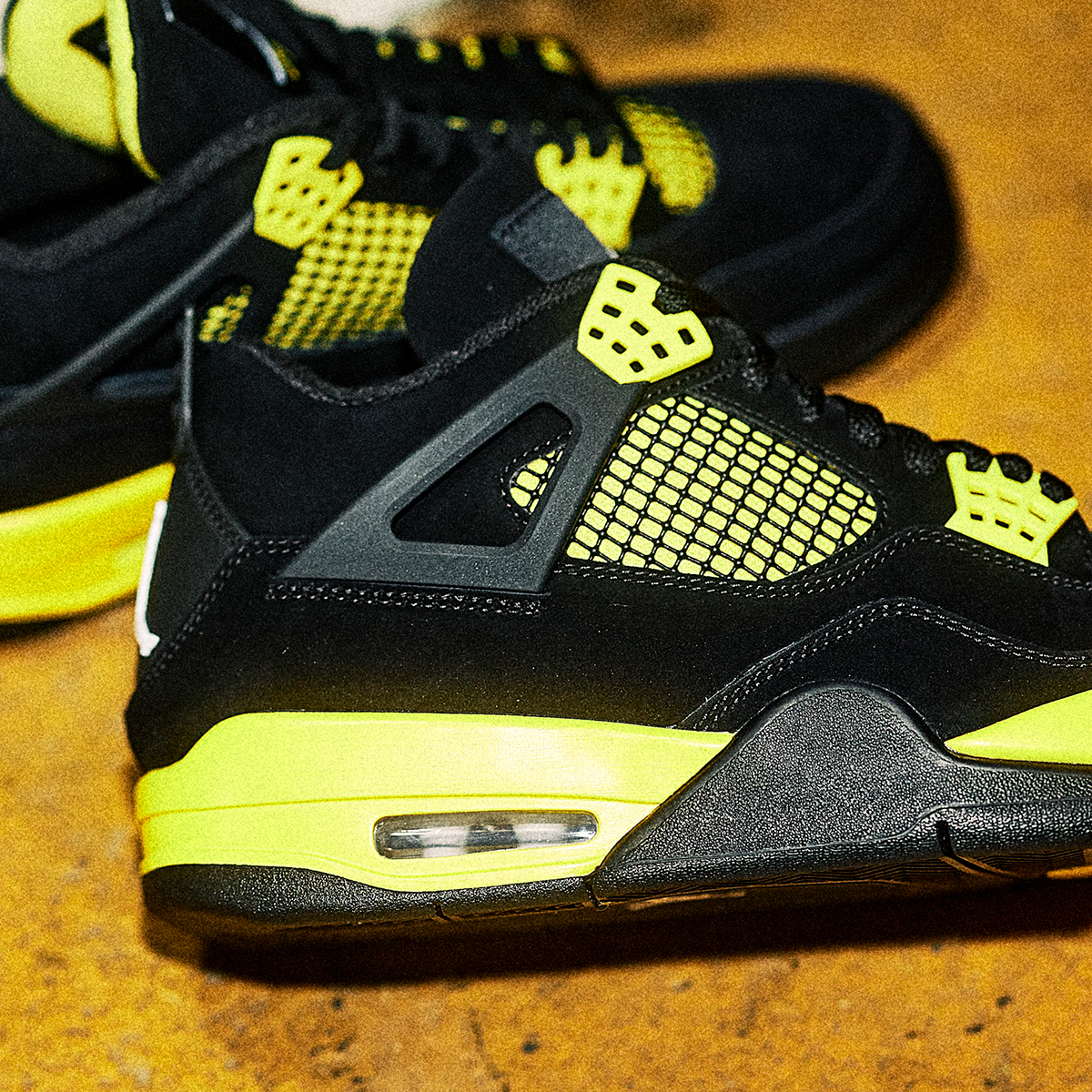 JORDAN BRAND AIR JORDAN 4 RETRO