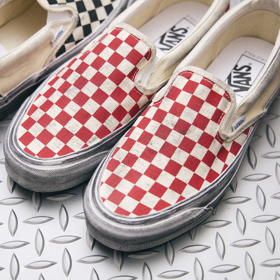 VAULT BY VANS  STRESSED SERIES