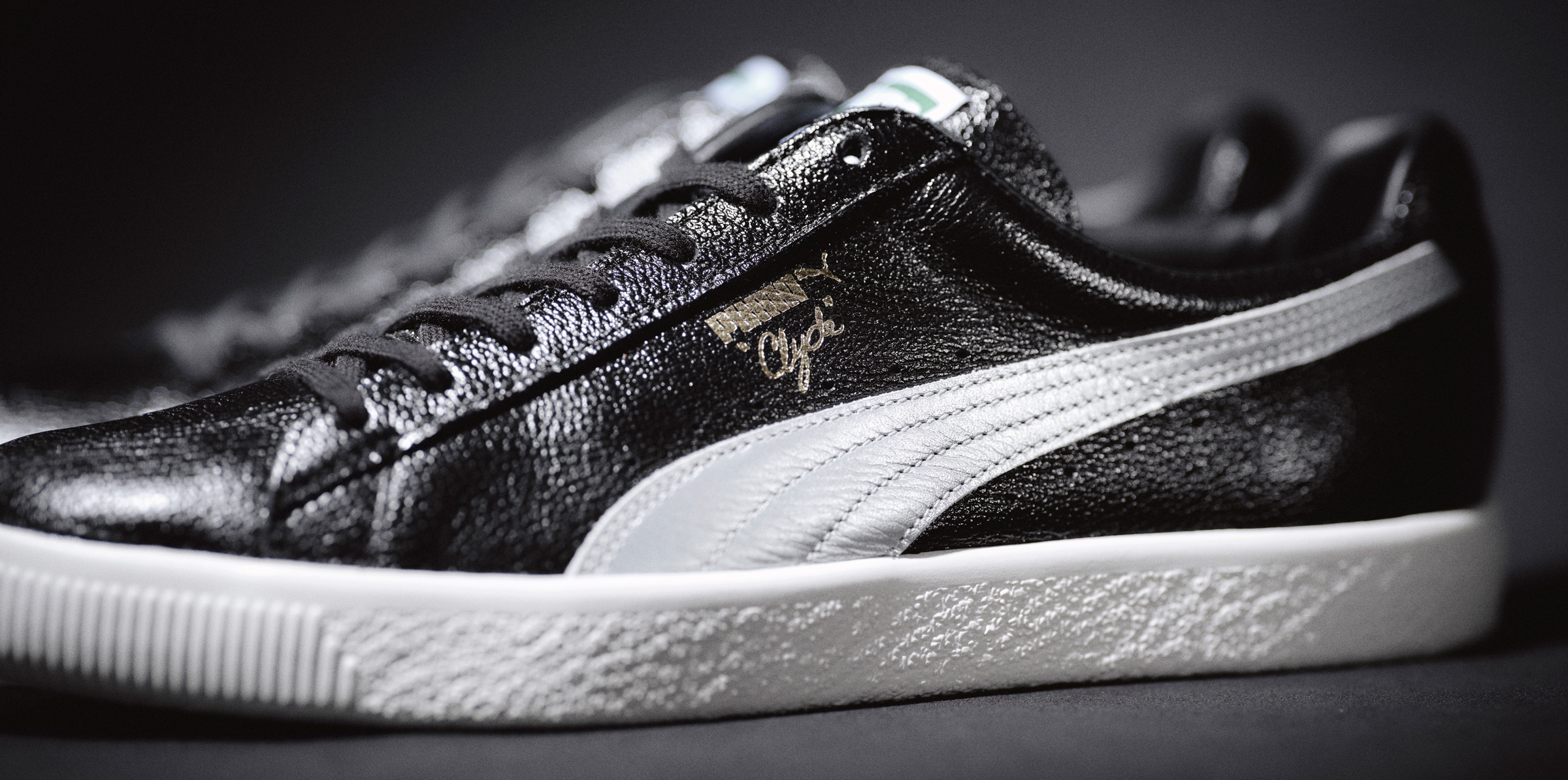 PUMA CLYDE 黒銀