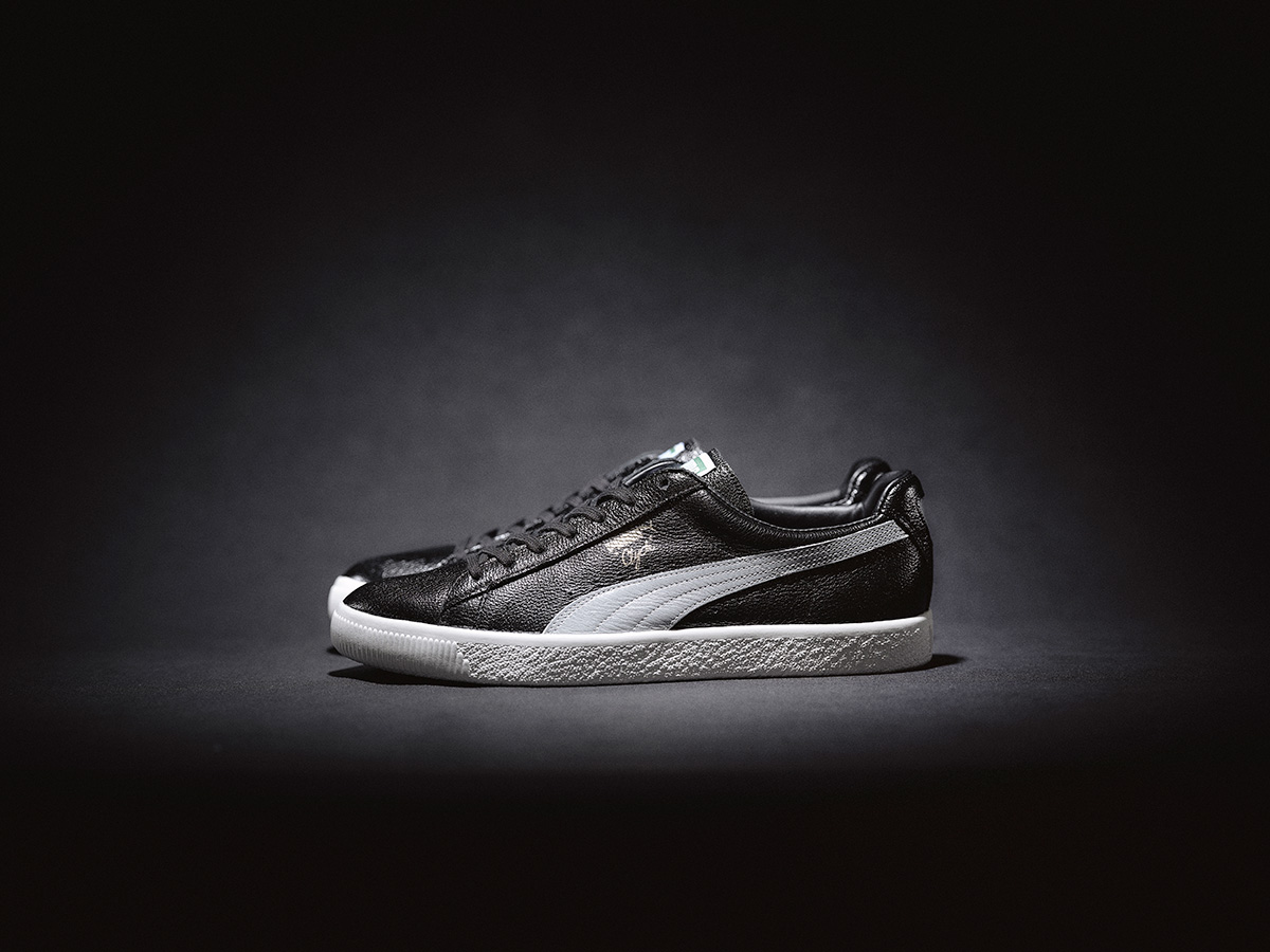 PUMA CLYDE 黒銀