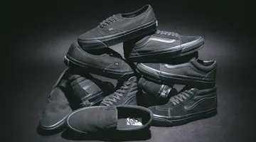 VANS PREMIUM TRIPLE BLACK