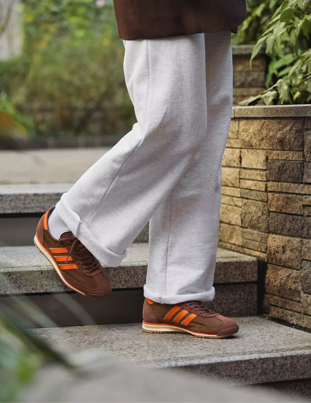 adidas SL 72