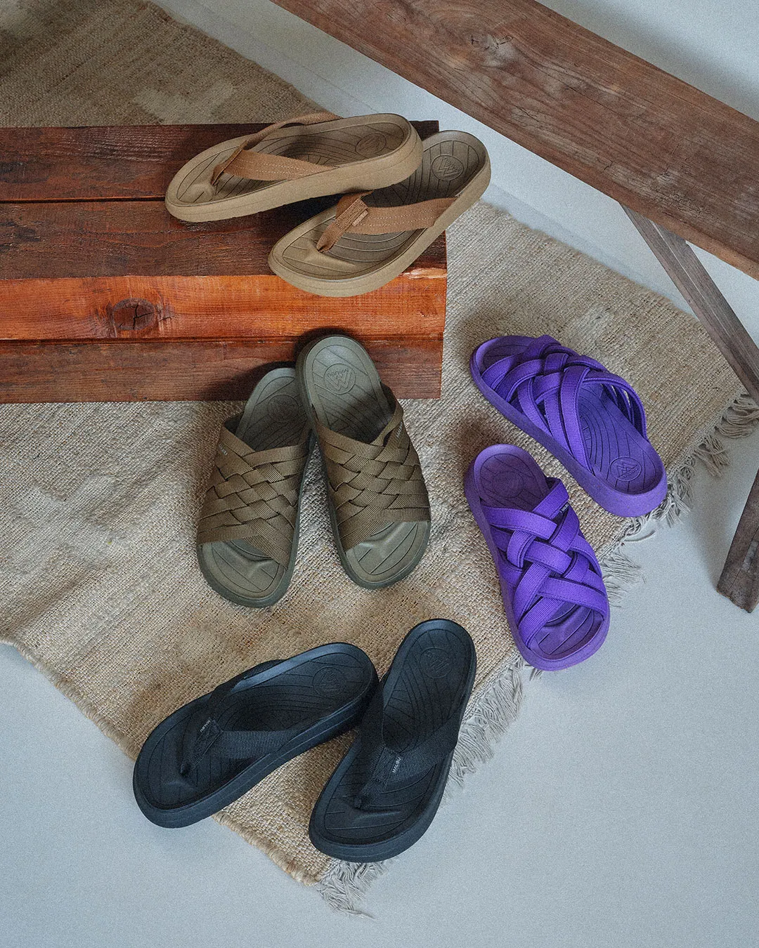 MALIBU SANDALS for BILLY'S ENT