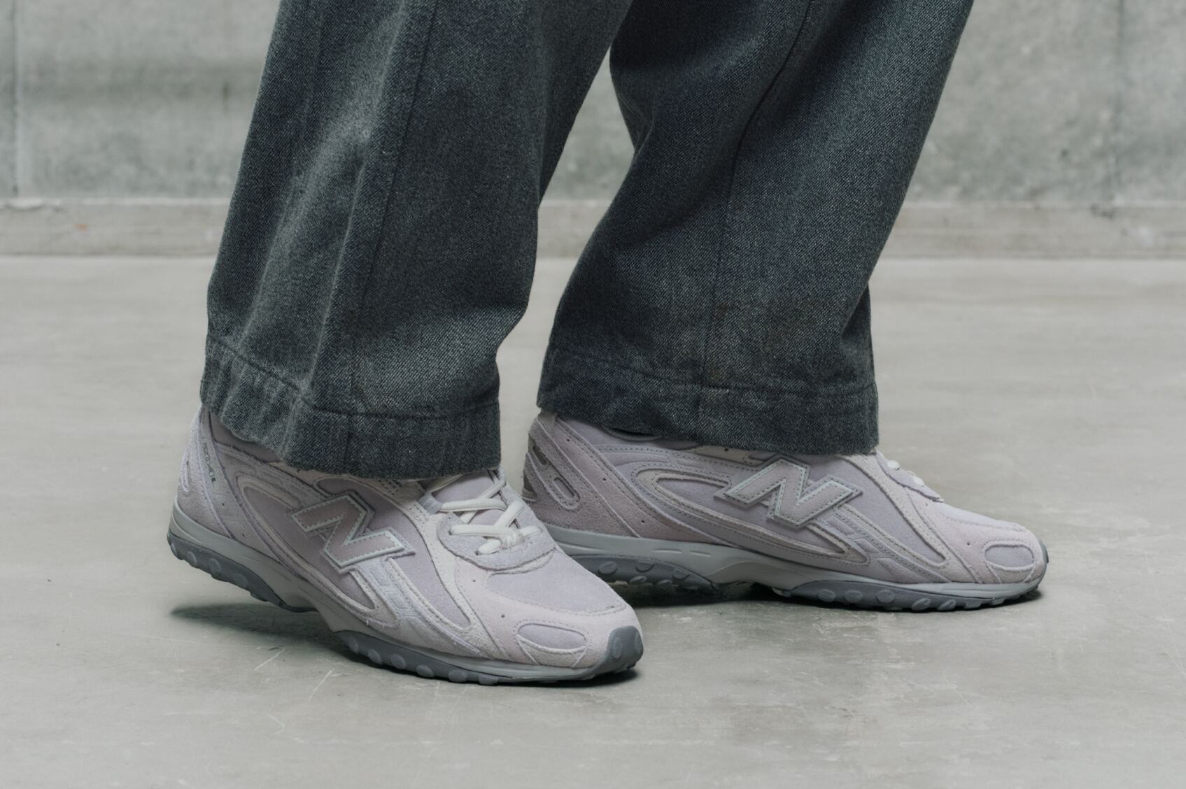 New Balance 204L