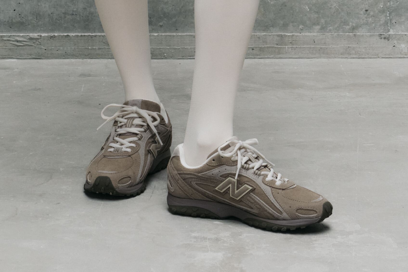 New Balance 204L