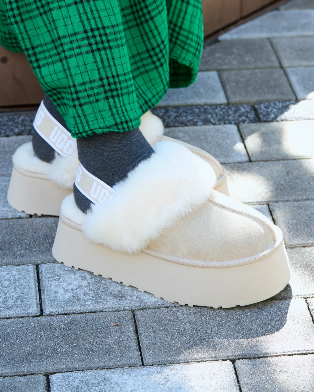 UGG W FUNKETTE