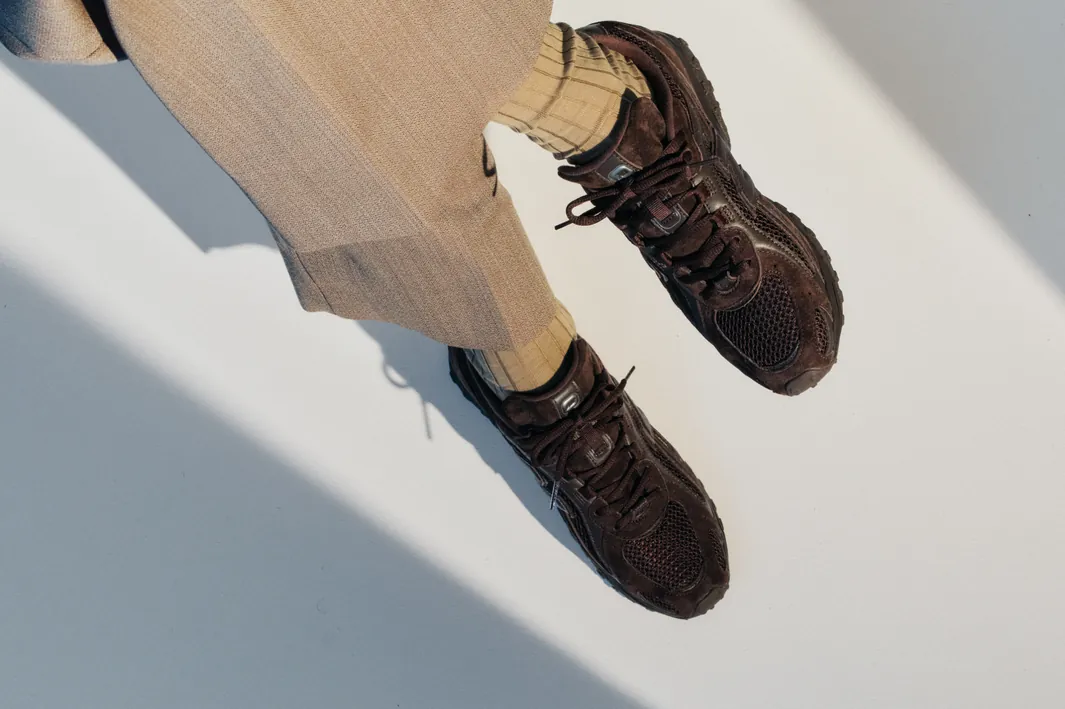 New Balance 204L BLACK COFFEE LOOK.03 3