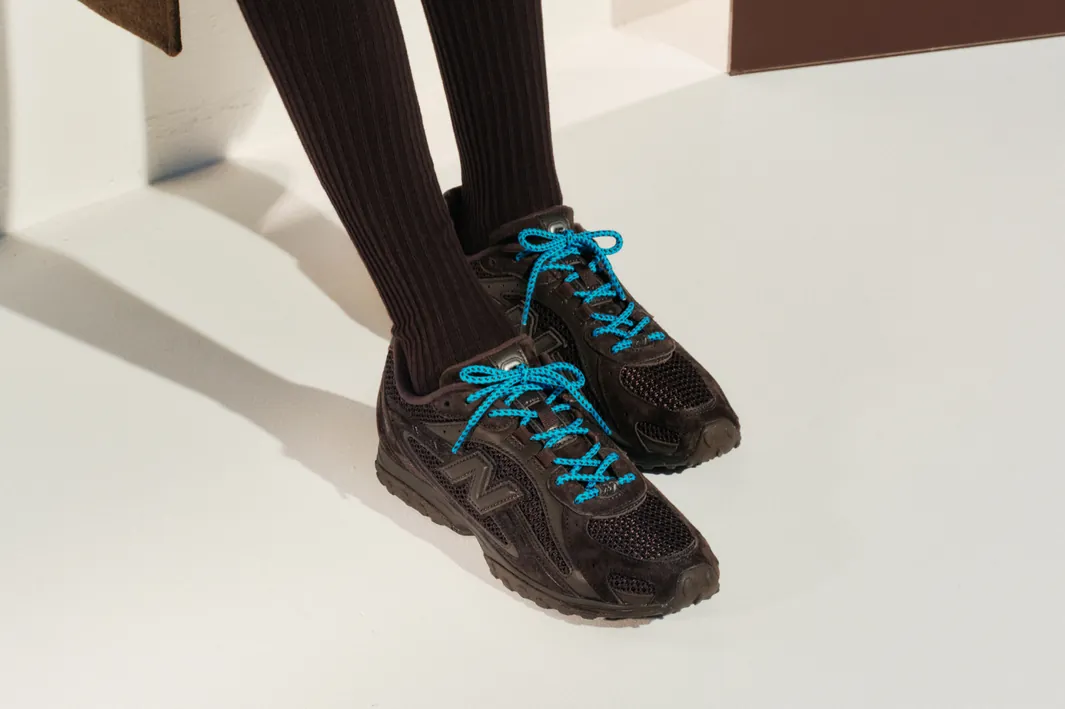 New Balance 204L BLACK COFFEE LOOK.04 3