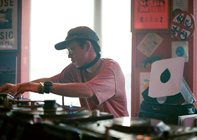 DNG (CYK / Lighthouse Records) 